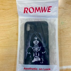 Pretty emo face case